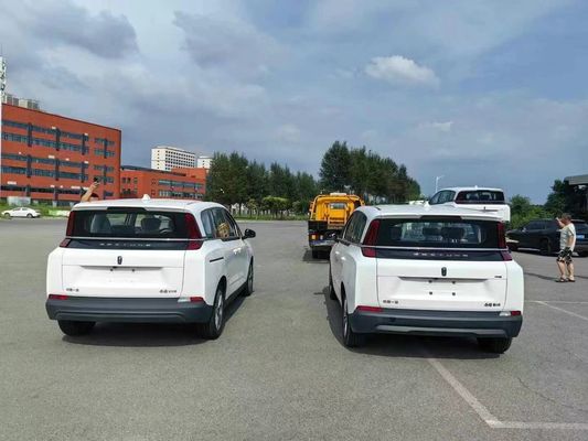 2023 Xe hơi FAW Pentium Nat trắng đa mục đích xe xăng hoặc điện
